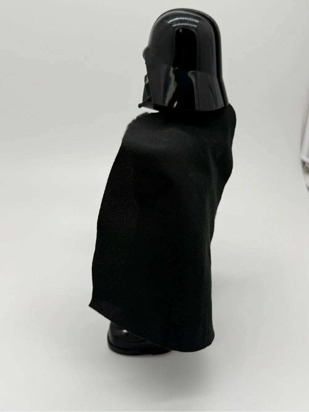 Star Wars Darth Vader 10” Action Figure Cloth Cape Sci-Fi Collectible